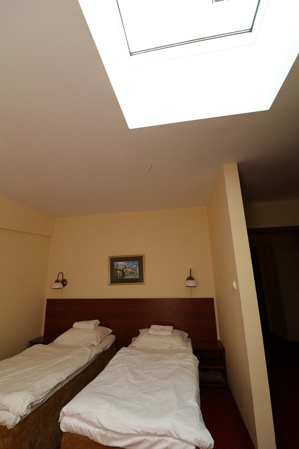 Отель Hotel Adria Румя-31
